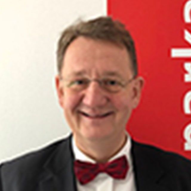 Arndt Halbach
