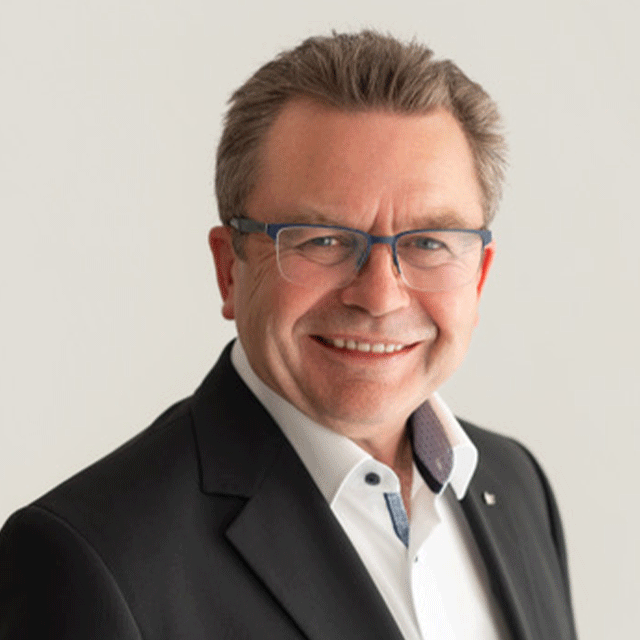 Dirk Hanstein