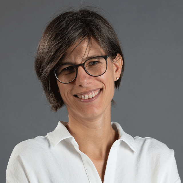 Jennifer Stoll