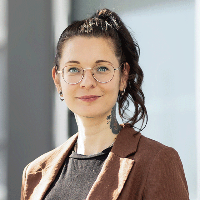 Nadine Herold