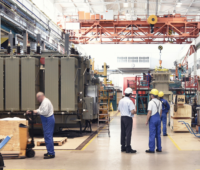 industriepolice-arbeiter-in-halle-675x575