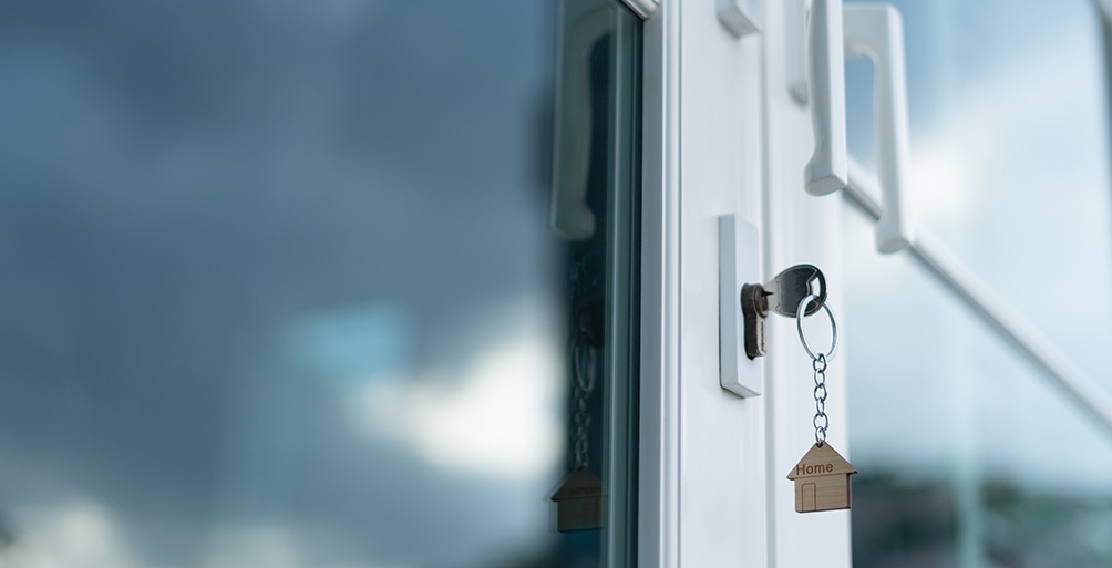 Einbruchschutz erhöhen mit abschließbaren Fenstergriffen