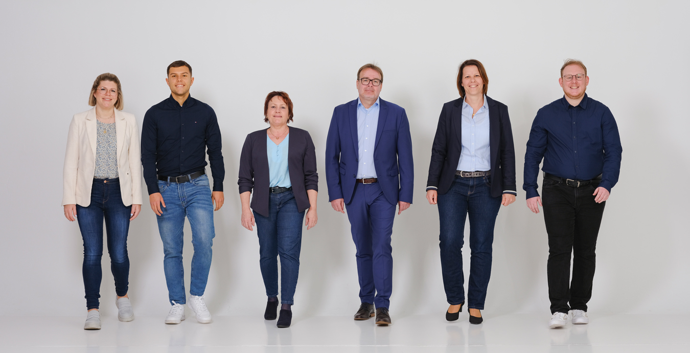 generalagentur-arne-schellhoss-teambild