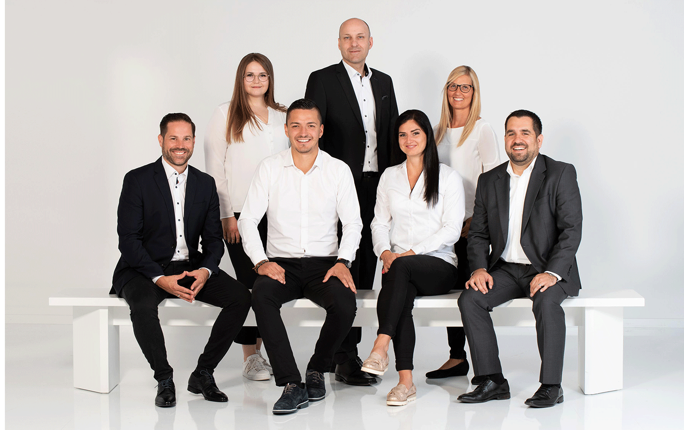 Teambild Geschäftsstelle Frederic Ehret